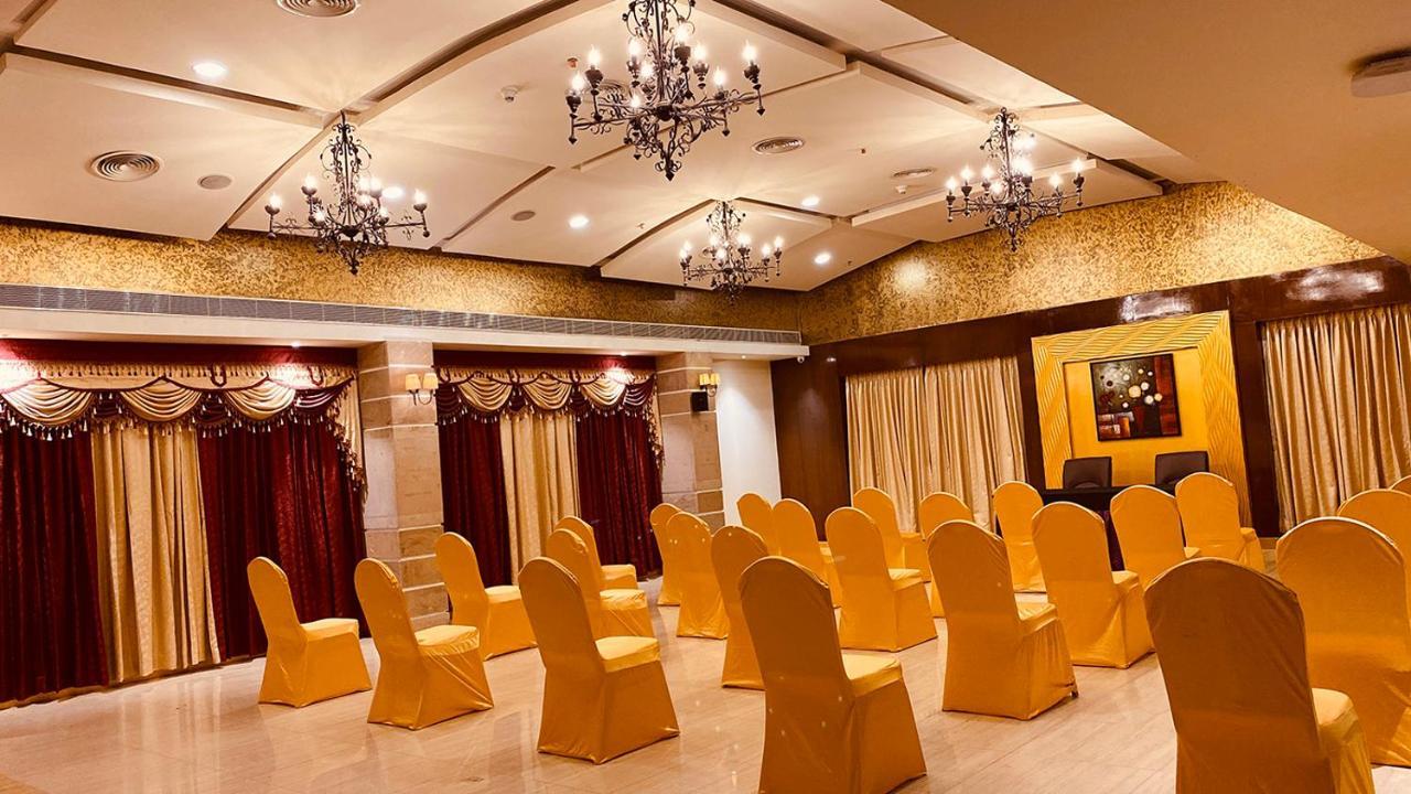 Quality Inn Viha Kumbakonam Eksteriør bilde