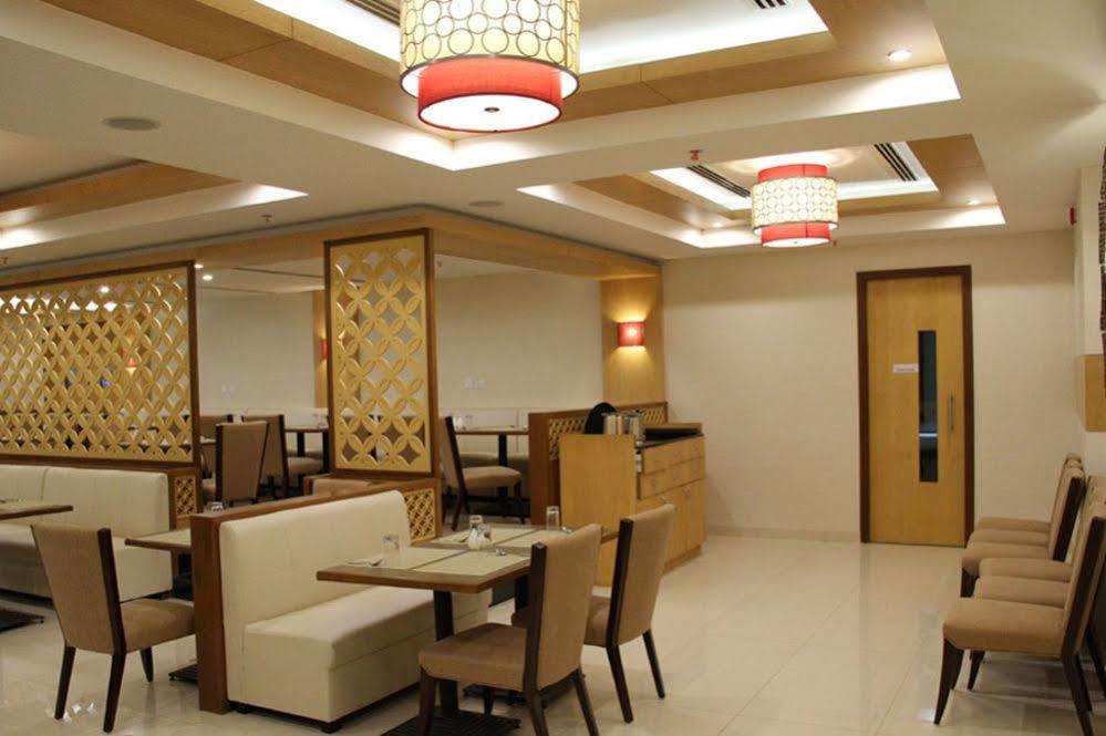 Quality Inn Viha Kumbakonam Eksteriør bilde