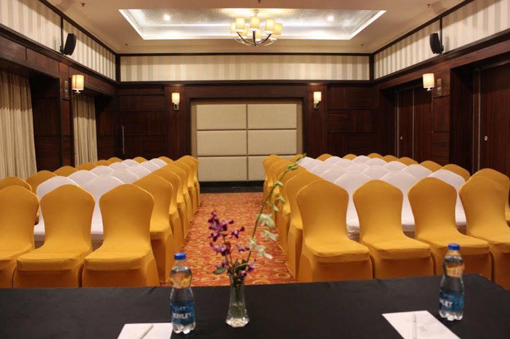 Quality Inn Viha Kumbakonam Eksteriør bilde