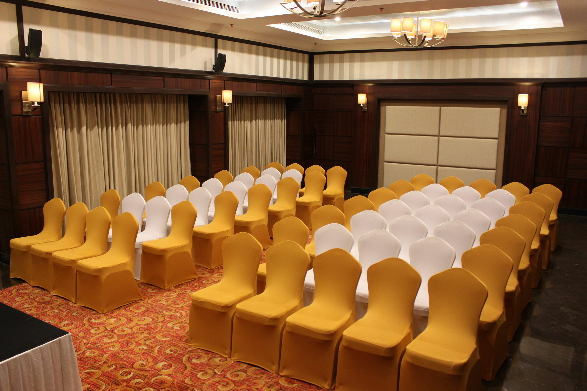 Quality Inn Viha Kumbakonam Eksteriør bilde